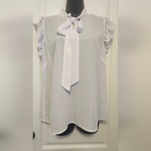 New York & Company Elegant White Blouse with Bow Size Medium NWT